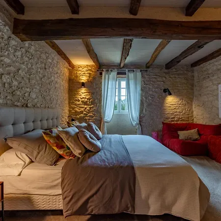 B&B Les Du Presbytere Montagudet